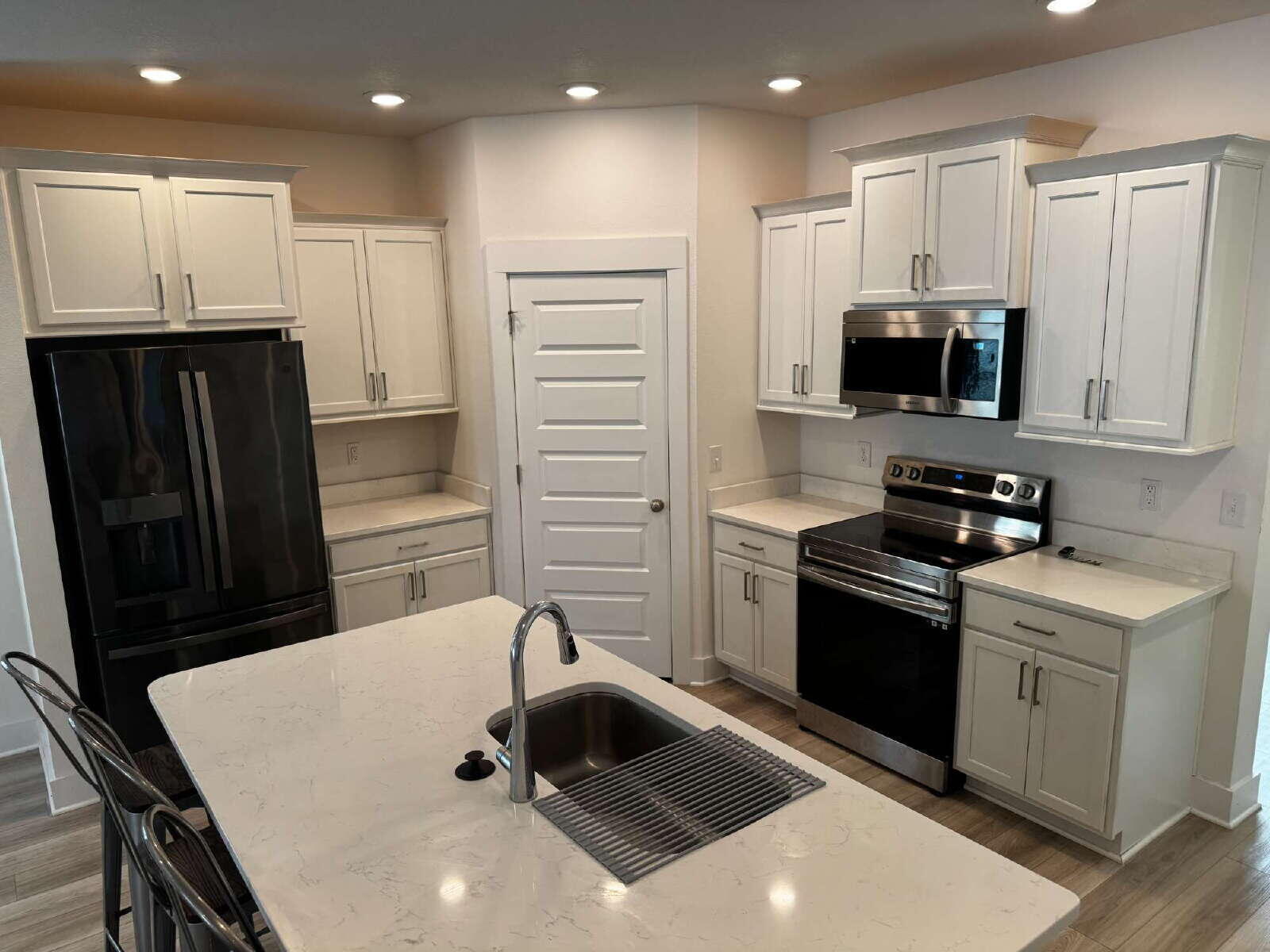 157 Blooming Cove Crestview, FL 32539 - Photo 3 of 12 Kitchen
