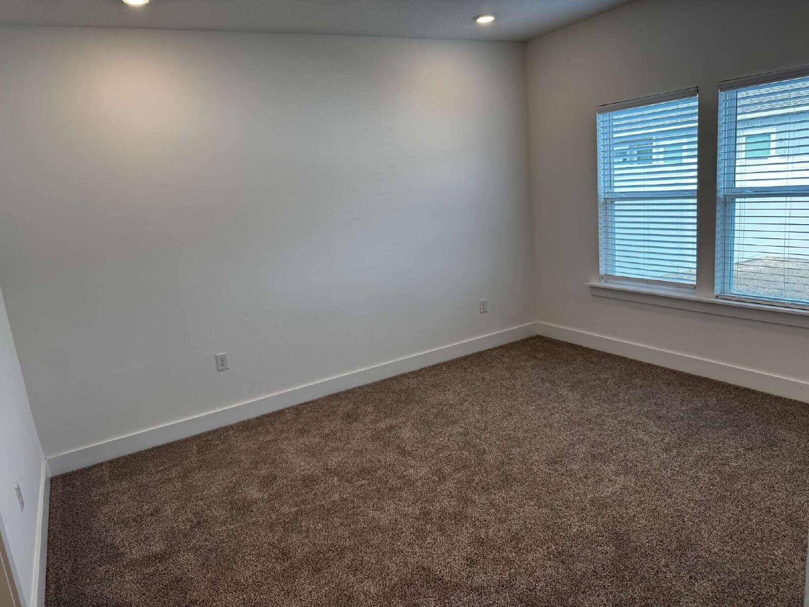 157 Blooming Cove Crestview, FL 32539 - Photo 9 of 12 Bedroom1