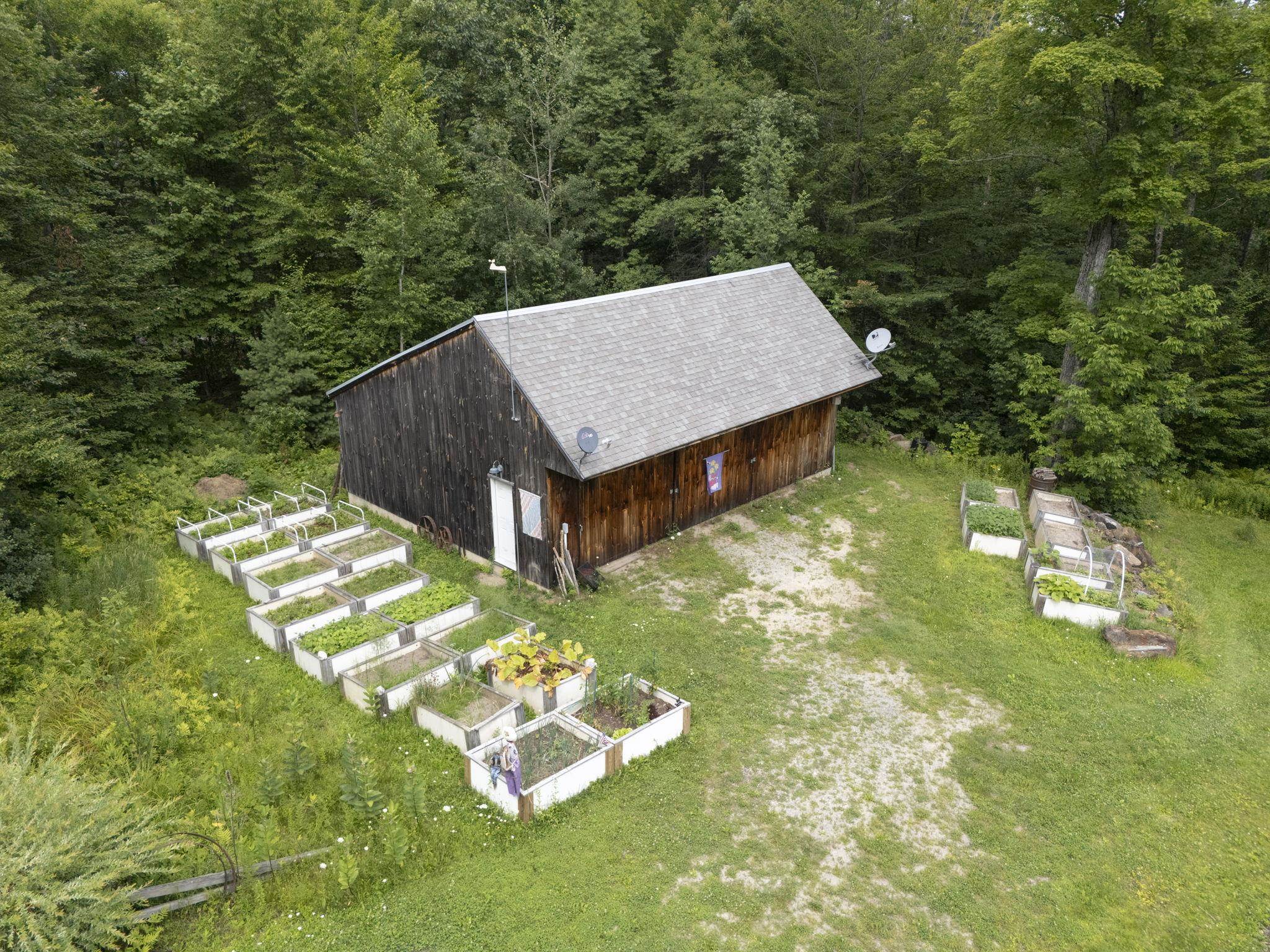 141 Tarbox Road Stoddard, NH 03464 - Photo 6 of 56 Gallery Image 6