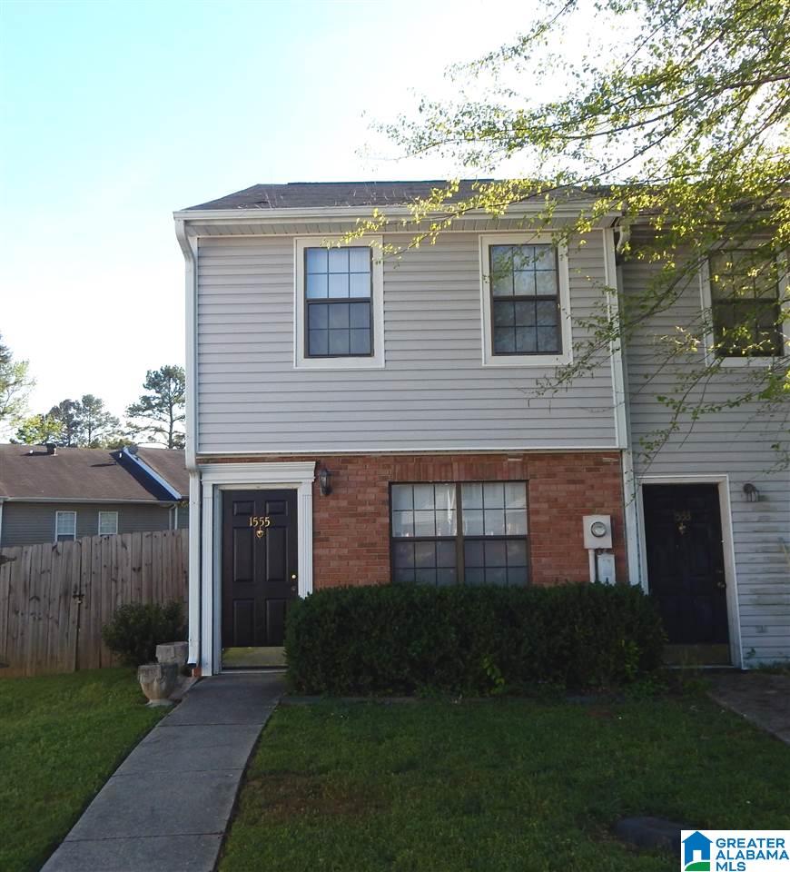 1555 Applegate Lane Alabaster, AL 35007 - Photo 1 of 16