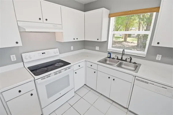 $1,950 | 14 Westmoreland Drive, Palm Coast, FL 32164