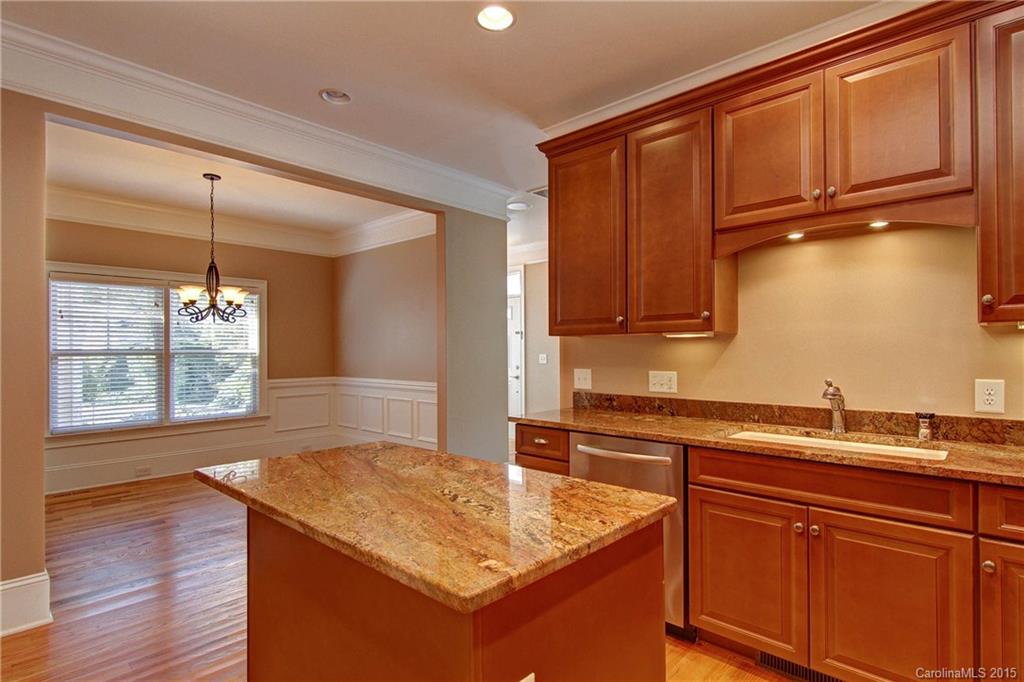 425 Spring Street, Unit 4 Davidson, NC 28036 - Photo 8 of 24 Gallery Image 8