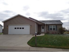 645 Manchester Drive Rochester, IN 46975 - Photo 1 of 22 Gallery Image 1