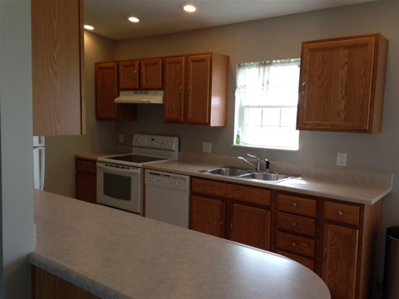 645 Manchester Drive Rochester, IN 46975 - Photo 6 of 22 Gallery Image 6