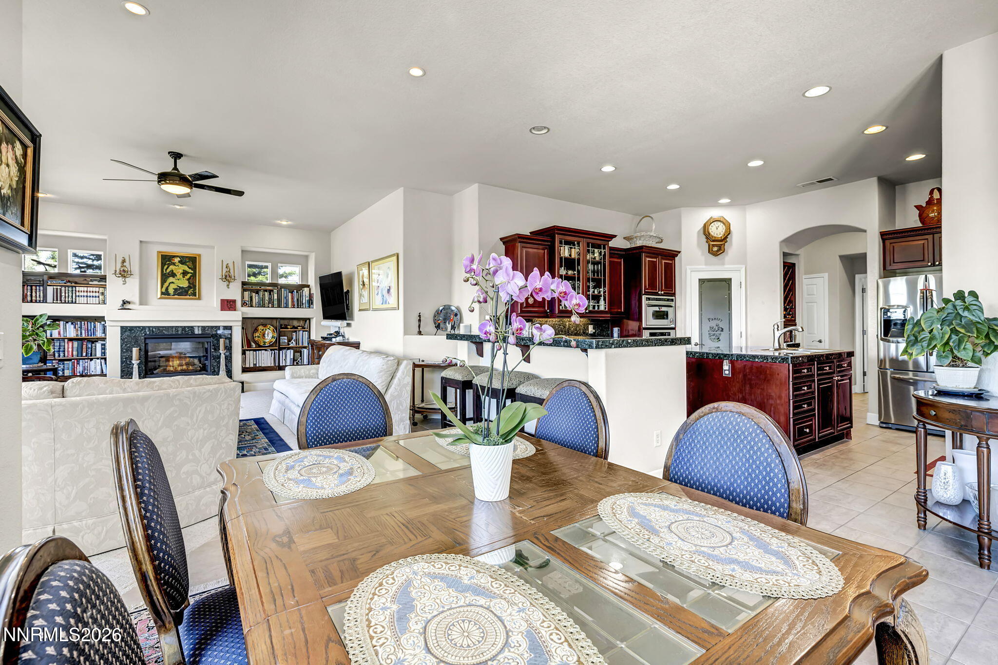 5417 South Elk River Road Reno, NV 89511 - Photo 26 of 42 Dining