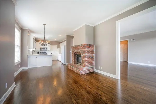 $499,000 | 13733 Pembroke Circle, Leawood, KS 66224
