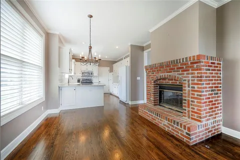 $474,999 | 13733 Pembroke Circle, Leawood, KS 66224