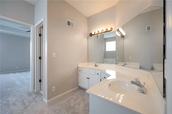 $499,000 | 13733 Pembroke Circle, Leawood, KS 66224
