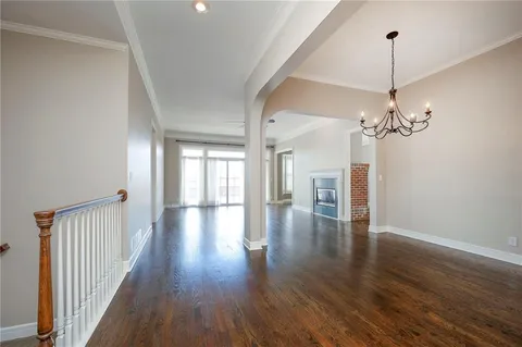 $474,999 | 13733 Pembroke Circle, Leawood, KS 66224