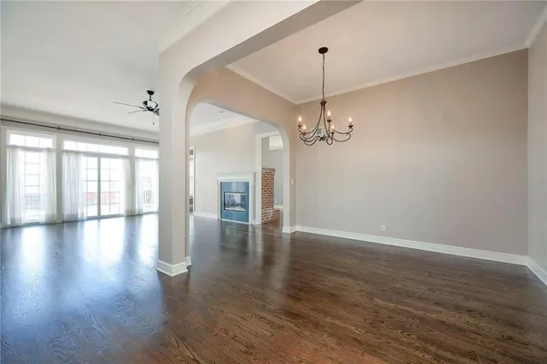 $499,000 | 13733 Pembroke Circle, Leawood, KS 66224