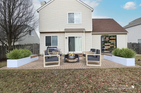 a front view of house with yard