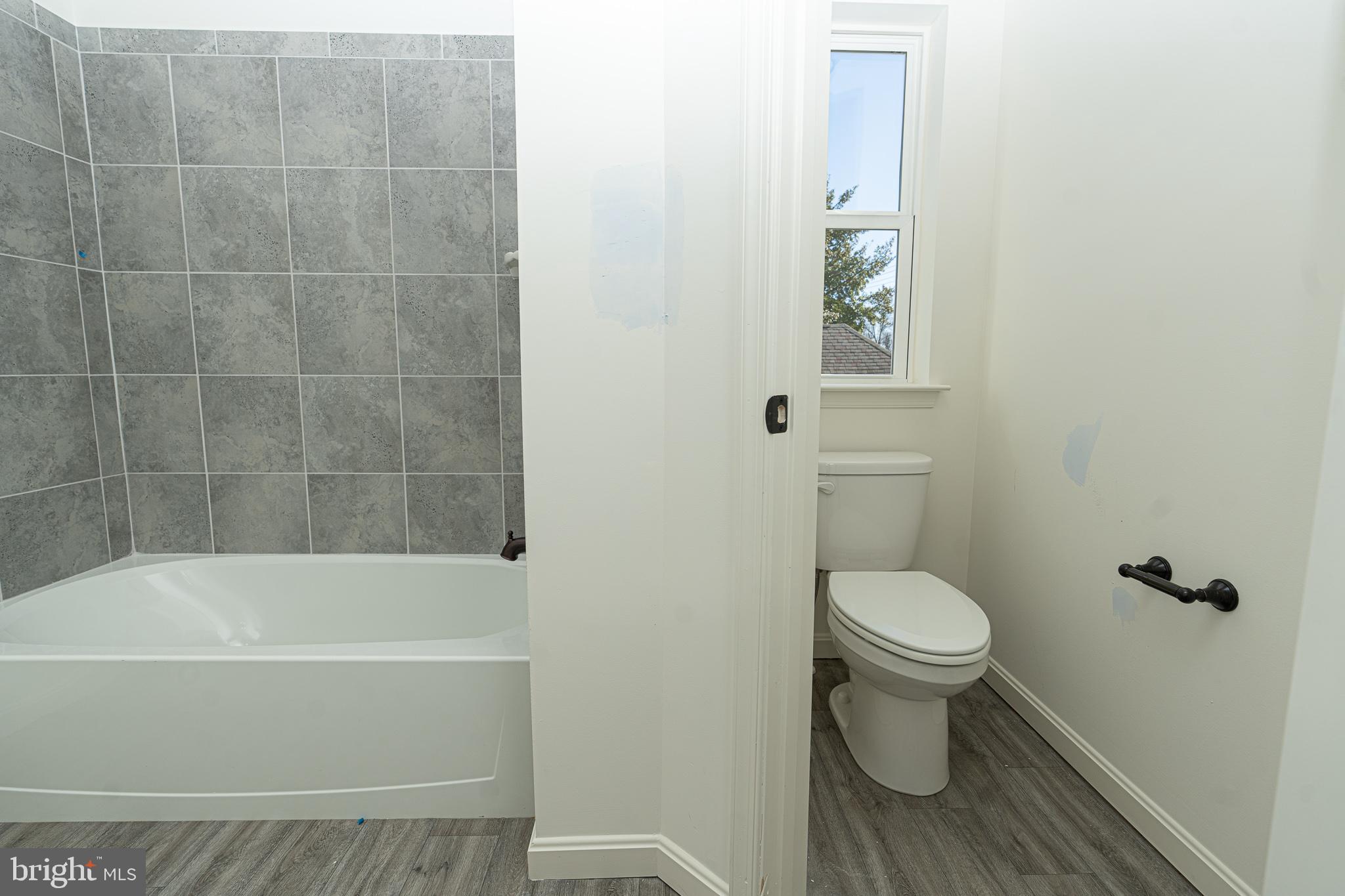 144 Post Road Aberdeen, MD 21001 - Photo 48 of 51 Second floor bath