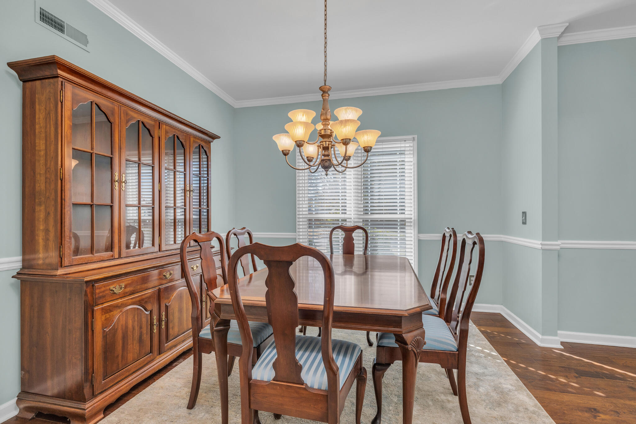 1725 Gunston Hall Road Hixson, TN 37343 - Photo 10 of 38 4T1A7529