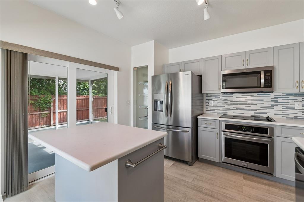 5311 Watson Road Riverview, FL 33578 - Photo 12 of 33