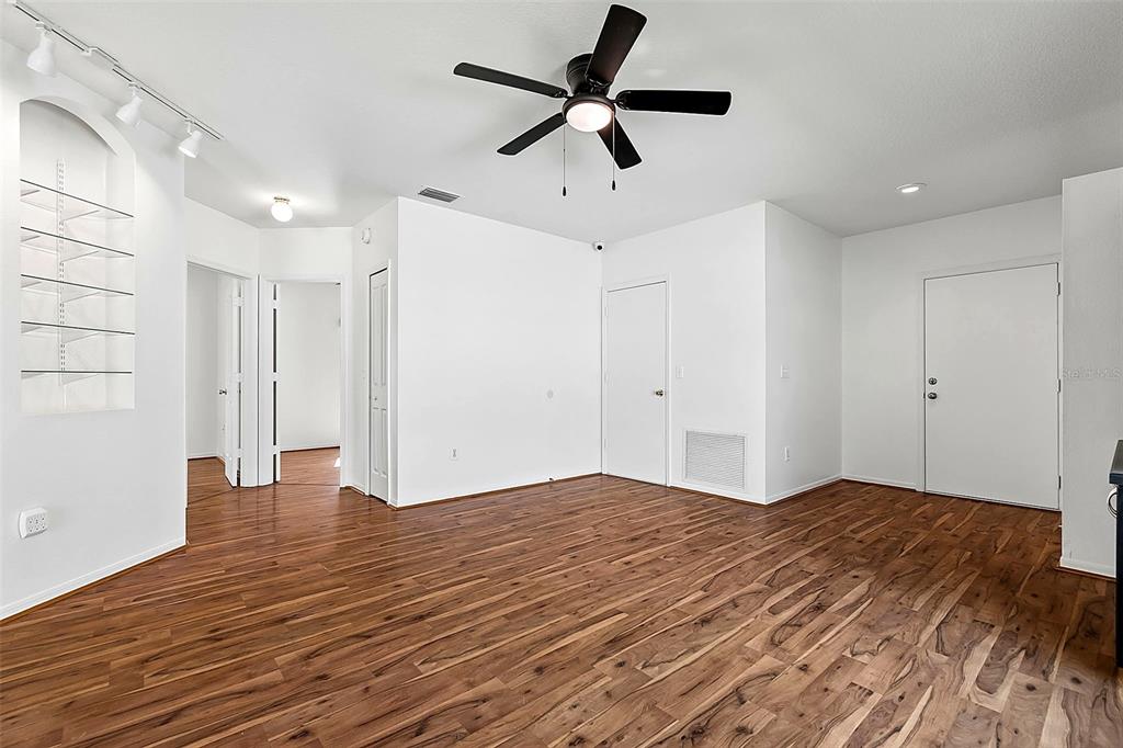 5311 Watson Road Riverview, FL 33578 - Photo 5 of 33