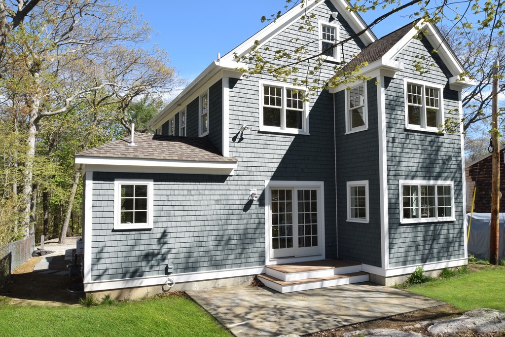 25 Elmore Road Hingham, MA 02043 - Photo 1 of 10 Gallery Image 1