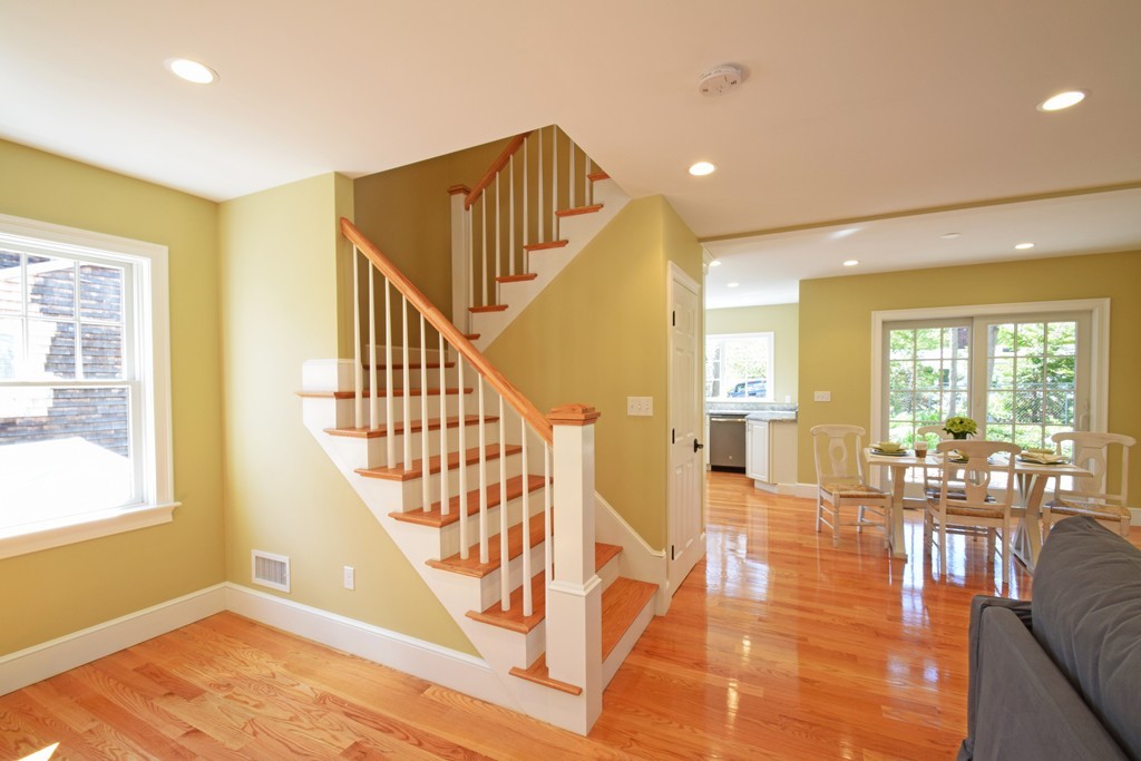 25 Elmore Road Hingham, MA 02043 - Photo 7 of 10 Gallery Image 7