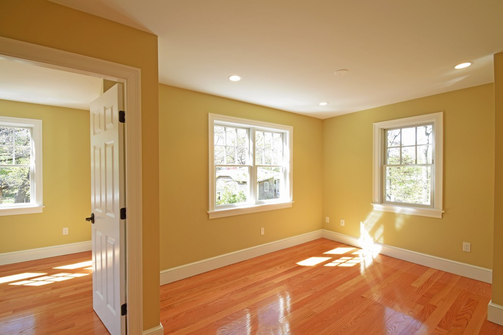 25 Elmore Road Hingham, MA 02043 - Photo 9 of 10 Gallery Image 9