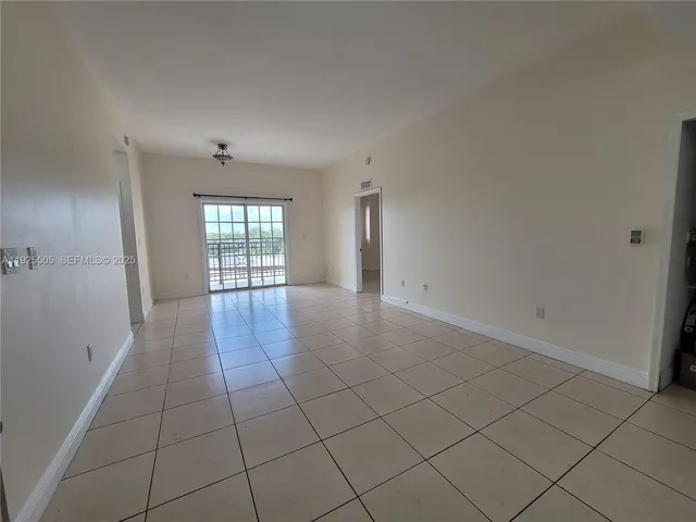 $320,000 | 5271 Southwest 8th Street, Unit 411, Miami, FL 33134