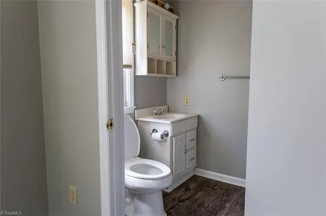 $229,000 | 401 North 3rd Avenue, Mayodan, NC 27027