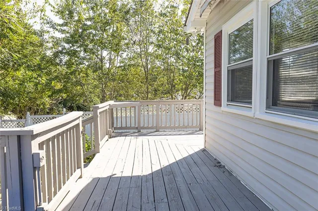 $229,000 | 401 North 3rd Avenue, Mayodan, NC 27027