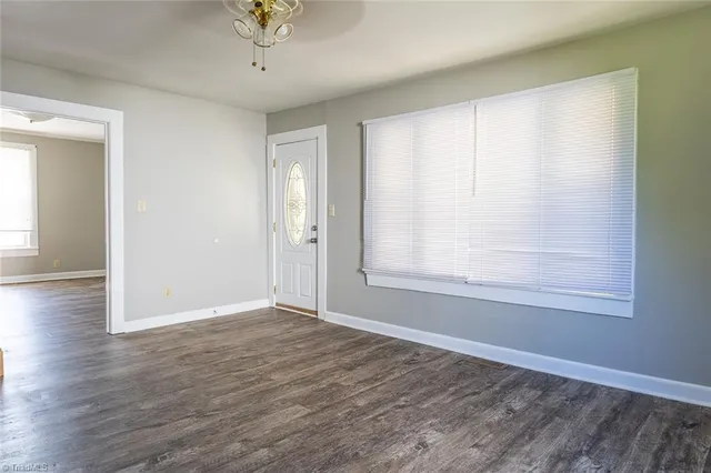 $229,000 | 401 North 3rd Avenue, Mayodan, NC 27027