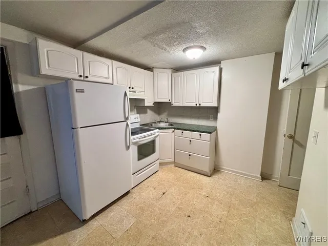 $275,000 | 2069 Colvin Boulevard, Tonawanda, NY 14150