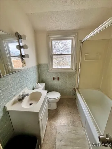 $275,000 | 2069 Colvin Boulevard, Tonawanda, NY 14150