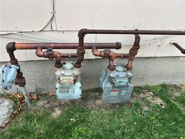 $275,000 | 2069 Colvin Boulevard, Tonawanda, NY 14150