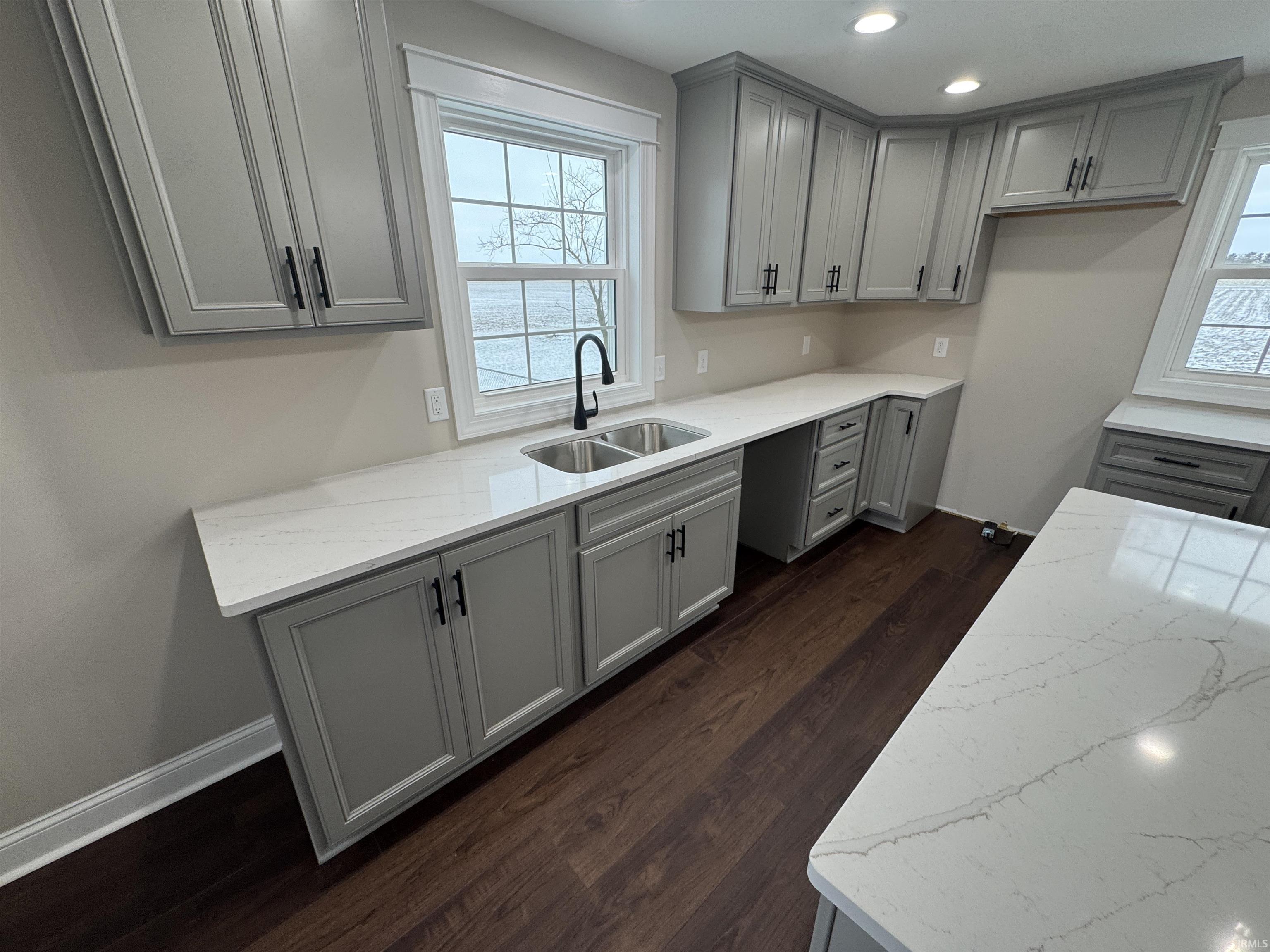 615 North 500 West Decatur, IN 46733 - Photo 7 of 26