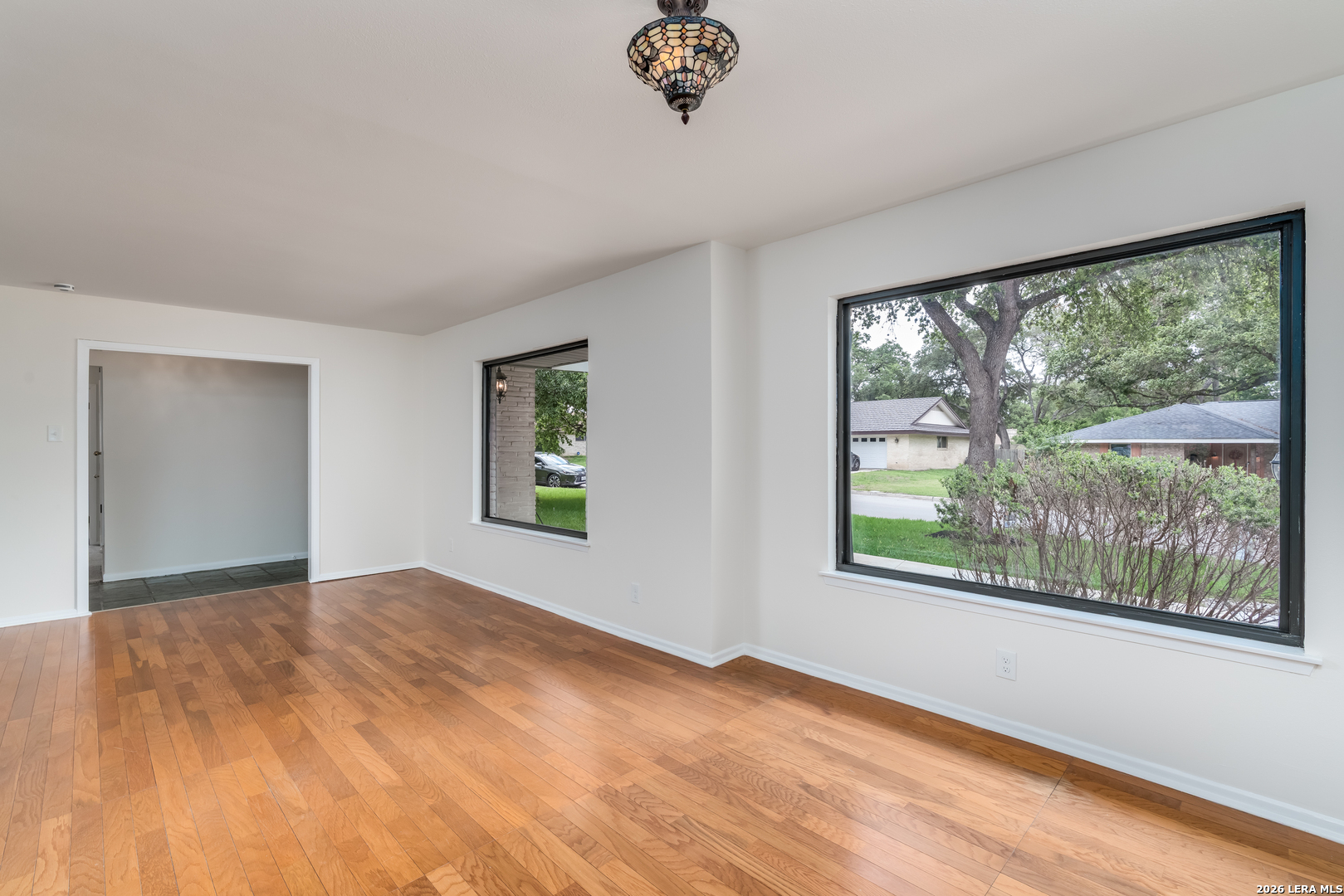 609 Moorside Drive Windcrest, TX 78239 - Photo 8 of 46