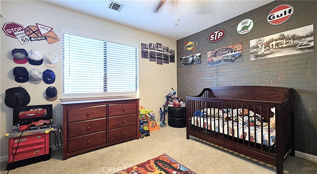 13930 Crow Road Apple Valley, CA 92307 - Photo 18 of 23