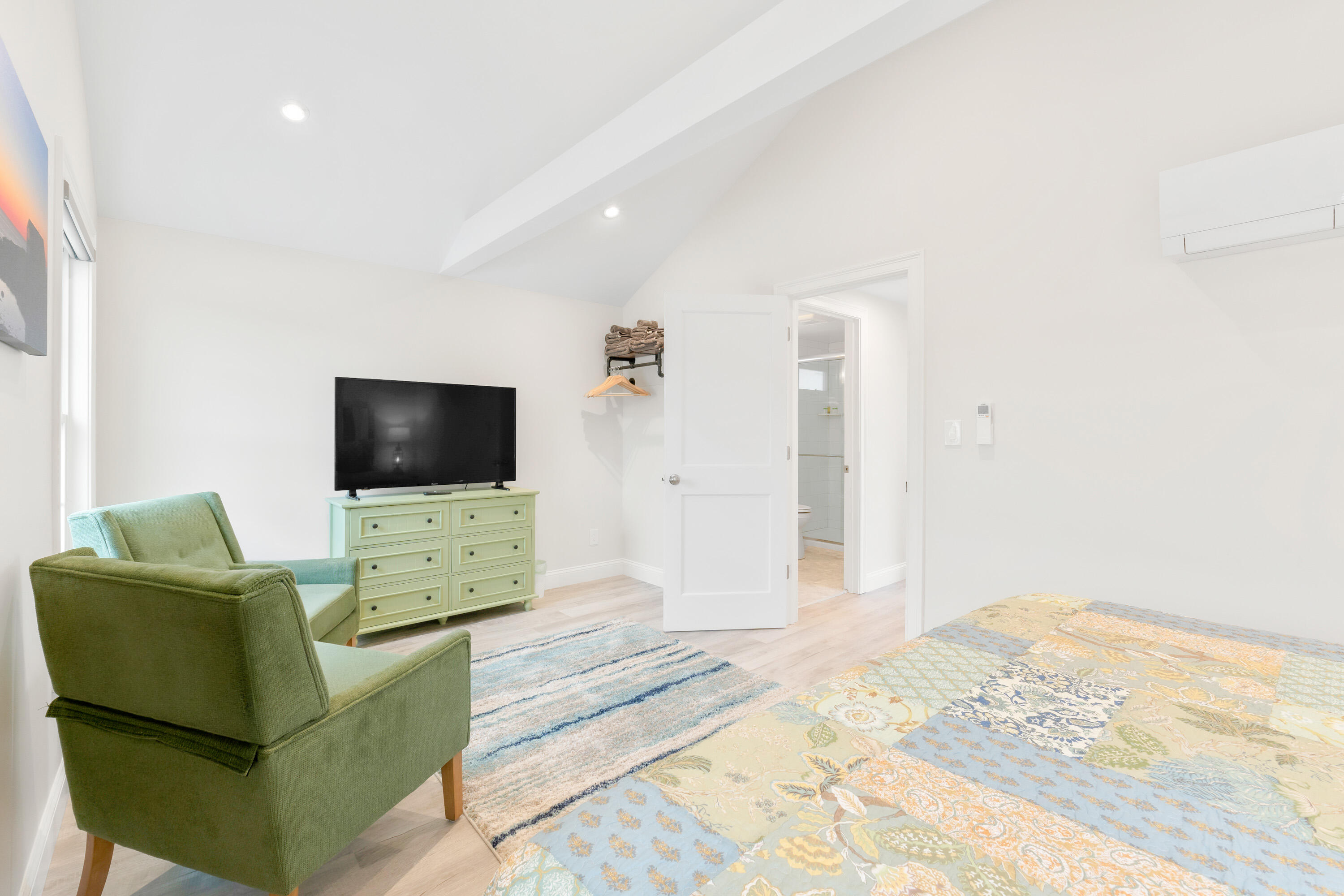 117 Perkins Cove Road Ogunquit, ME 03907 - Photo 21 of 66 Upper Unit