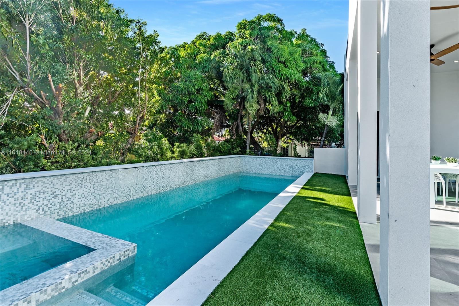 9000 Abbott Avenue Surfside, FL 33154 - Photo 32 of 82