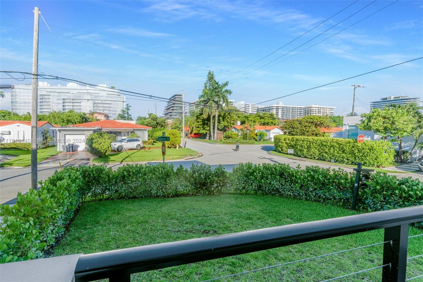 9000 Abbott Avenue Surfside, FL 33154 - Photo 37 of 82 Front Yard