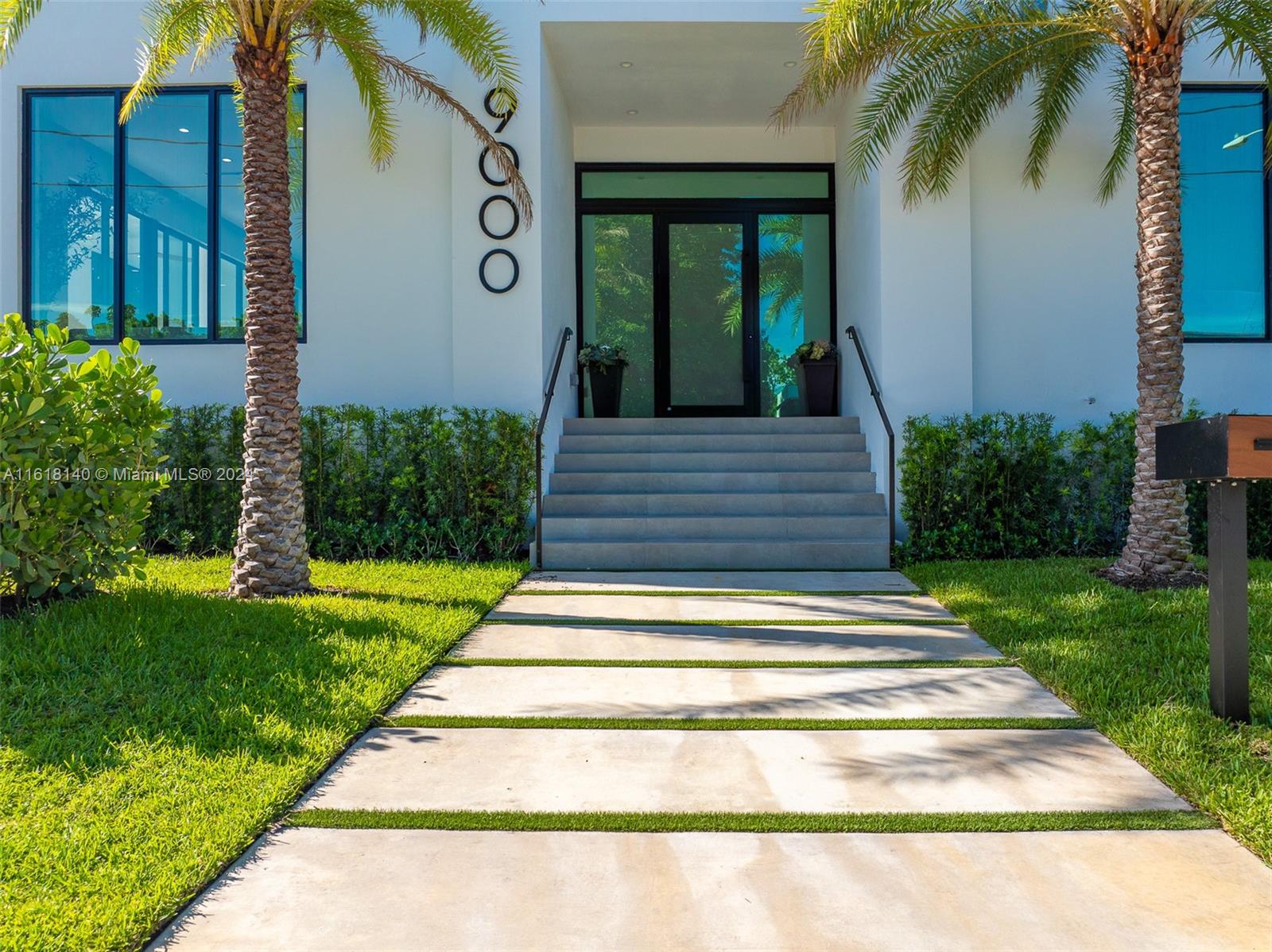 9000 Abbott Avenue Surfside, FL 33154 - Photo 5 of 82