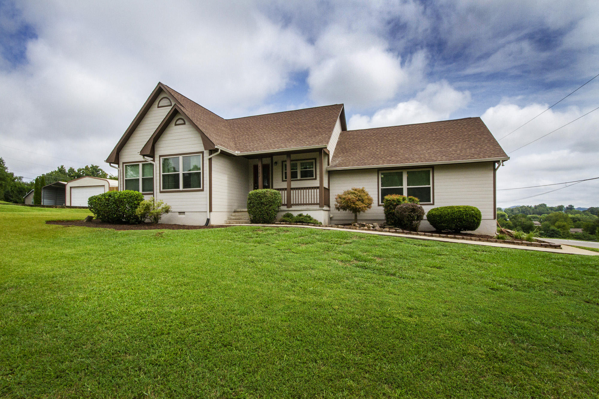 7702 Old Clinton Pike Powell, TN 37849 - Photo 2 of 37 A2D6FFB0-9898-4FBE-8831-36531A52ED50