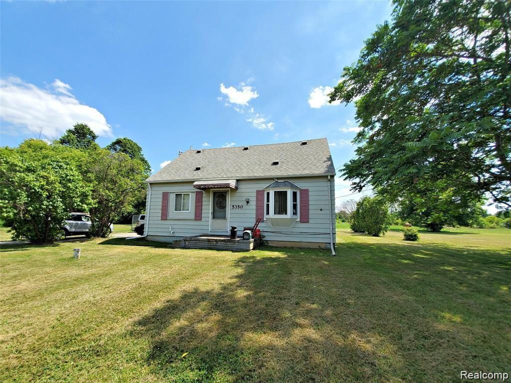5350 East Coldwater Road Flint, MI 48506 - Photo 1 of 17 Gallery Image 1