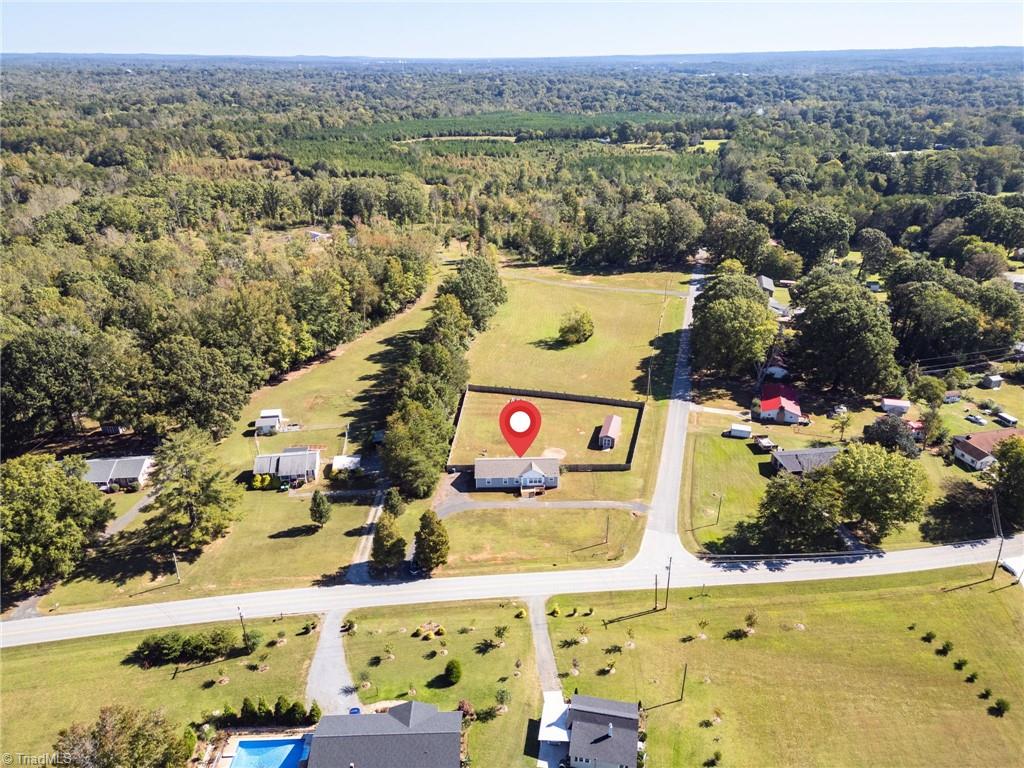 465 Shady Grove Road Eden, NC 27288 - Photo 38 of 42 Gallery Image 38