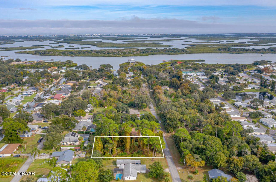 131 Poinciana Road Edgewater, FL 32141 - Photo 3 of 7 aer 1