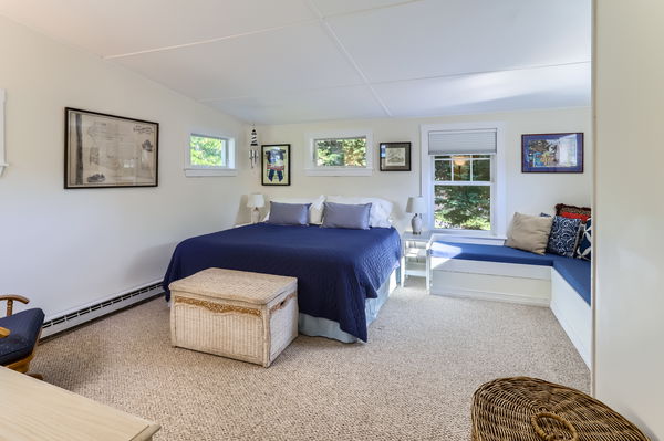 217 Barnes Road Oak Bluffs, MA 02557 - Photo 43 of 60