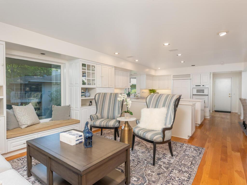 4755 Bayswater Road Shorewood, MN 55331 - Photo 15 of 42