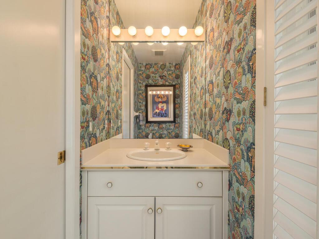 4755 Bayswater Road Shorewood, MN 55331 - Photo 19 of 42