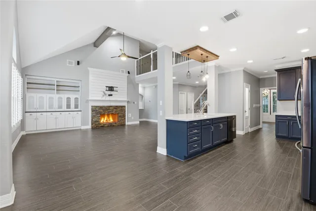 $3,500 | 3130 Red Maple Drive, Friendswood, TX 77546