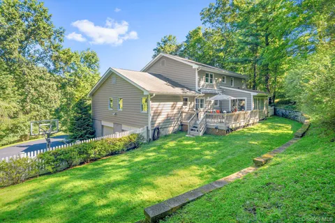 $1,599,000 | 35 Whitlaw Lane, Chappaqua, NY 10514