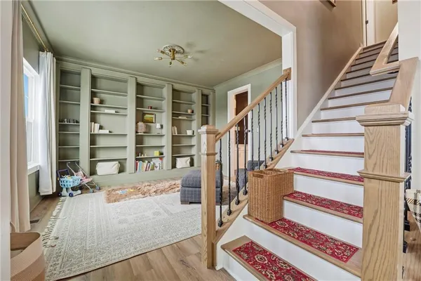$599,900 | 112 Valentino Lane, Zelienople, PA 16063