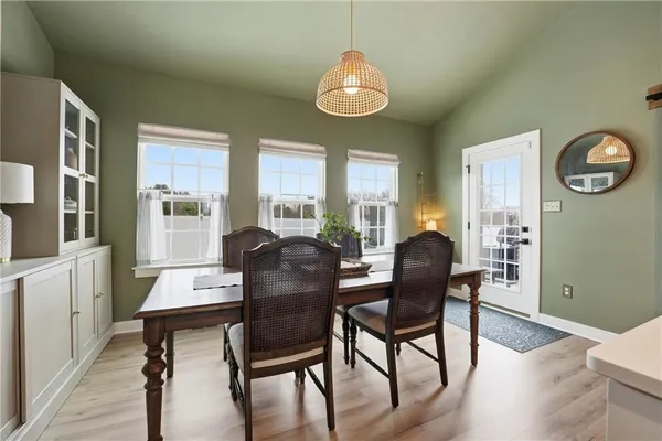 $599,900 | 112 Valentino Lane, Zelienople, PA 16063