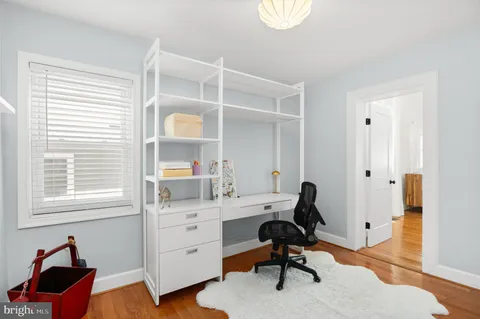 $1,000,000 | 414 East Bellefonte Avenue, Alexandria, VA 22301