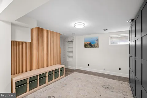 $1,000,000 | 414 East Bellefonte Avenue, Alexandria, VA 22301