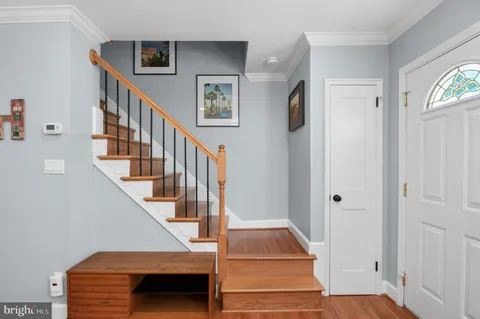 $1,000,000 | 414 East Bellefonte Avenue, Alexandria, VA 22301